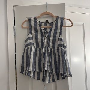 Size Small tie front top- from a boutique